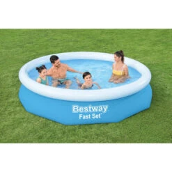 Piscine Autoportée Bestway Fast Set™ 3,05 X 0,66 M Avec Filtration -Piscine Famille 57458 piscine hors sol bestway ronde fast set 305 66 ambiance 2