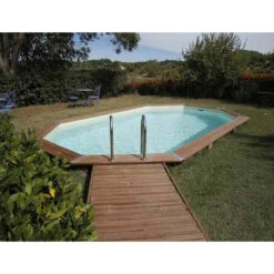 Piscine En Bois Octogonale Ubbink Océa 5,50 X 3,55 X 1,20 M - Liner Beige 10 Piscine En Bois Octogonale Ubbink Océa 5,50 X 3,55 X 1,20 M - Liner Beige -Piscine Famille 7504594 piscine bois octogonale ubbink ocea 355 550 beige ambiance 2