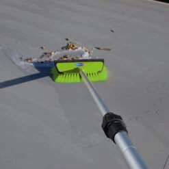 Balai Hydro Jet Xpro Pour Volet Et Couverture De Piscine Kerlis -Piscine Famille balai hydro jet xpro volet couverture piscine kerlis 5