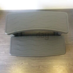 Marche-pied Pour Spa Gonflable Couleur Taupe 11 Marche-pied Pour Spa Gonflable Couleur Taupe -Piscine Famille marche pied spa dessus2