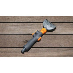 Peigne Nettoyeur Kokido Pour Cartouches De Filtration -Piscine Famille pistolet nettoyeur kokido cartouches filtrations