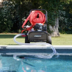 Motopompe De Piscine Pour Protection Incendie Pool Sam -Piscine Famille ps poolsam1 pompe piscine protection incendie pool sam ambiance 2