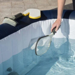 Set De Nettoyage Pour Spa Bestway -Piscine Famille set de nettoyage pour spa bestway 2