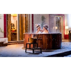 Spa Semi-rigide Bestway Lay-Z Spa HELSINKI AirJet 7 Places -Piscine Famille spa helsinki ambiance neige3 min 1